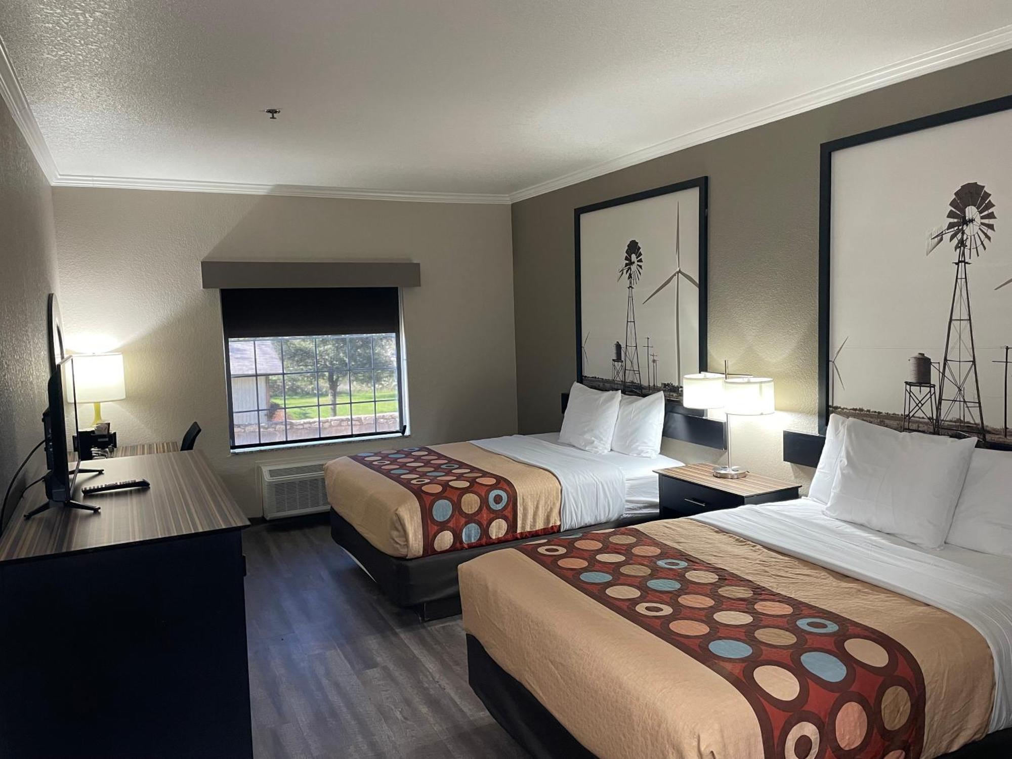 Отель Super 8 By Wyndham San Antonio/Alamodome Area Экстерьер фото